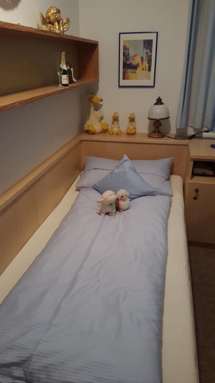 Pension Schwarzenbach บาดไรเฮนฮัล ภายนอก รูปภาพ